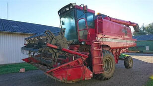 CASE IH 1640  穀物収穫機