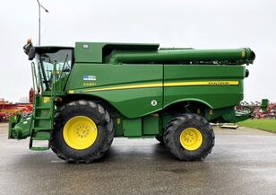 John Deere S680i 穀物収穫機